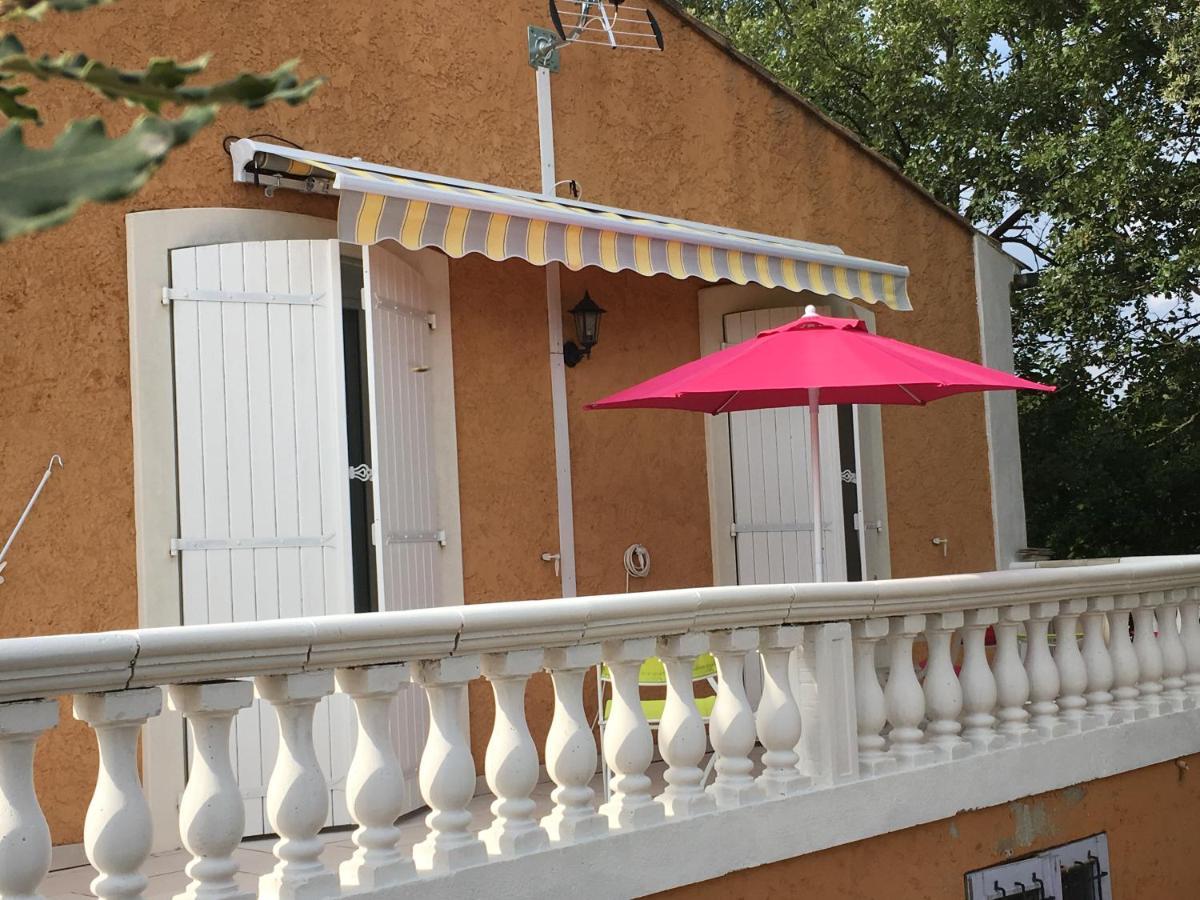 Bed and Breakfast les chênes chez jo et aimé Régusse Exterior foto